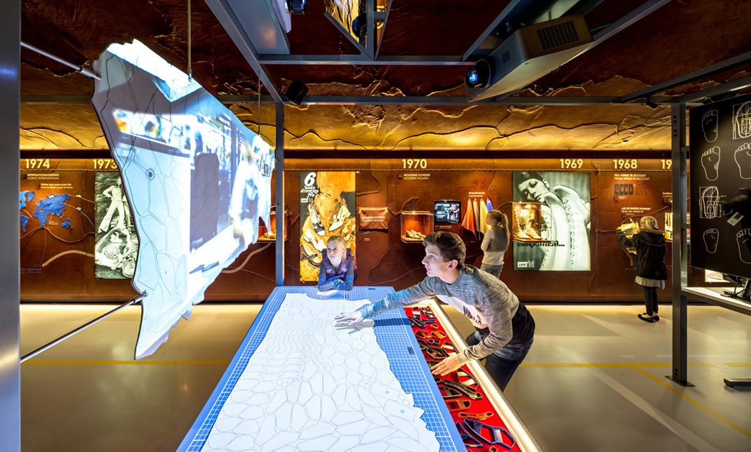 公司展廳設計效果圖