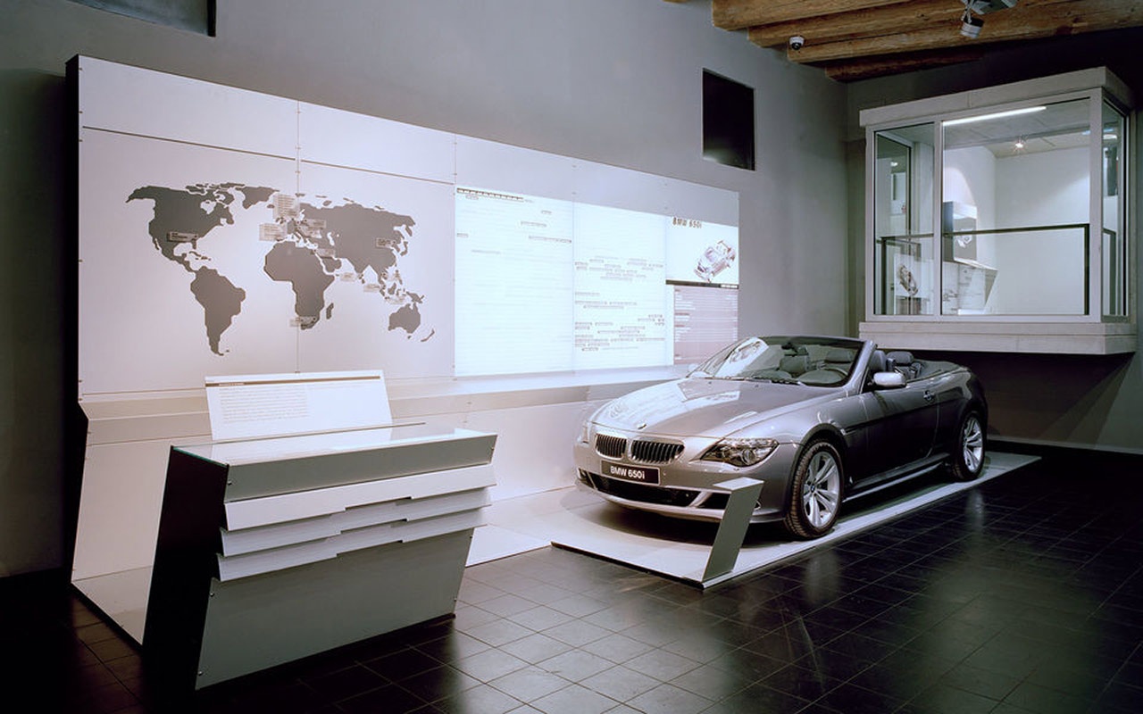 汽車(chē)展廳設(shè)計(jì)